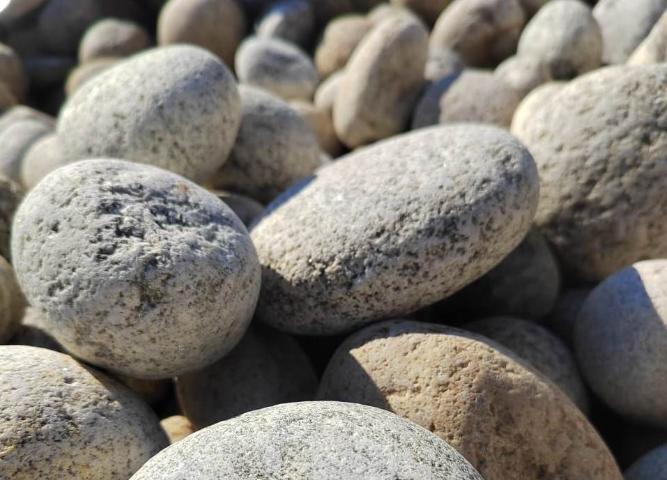 Купить речную и морскую гальку напрямую у производителя с доставкой  купить в Архангельске от производителя, без посредников